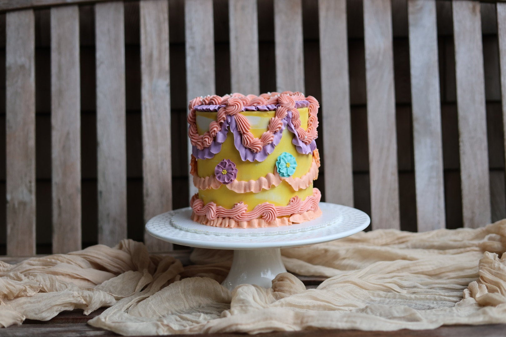 Vintage Lambeth Spring Cake (7 quot serves 10 14) Artisan Bake Shop